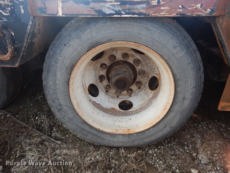 image for item DG8458 2008 Dragon oilfield trailer