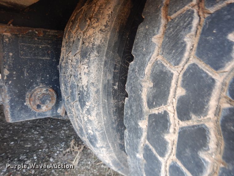 image for item DG8458 2008 Dragon oilfield trailer