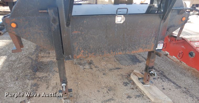 image for item DG8459 2015 Lamar equipment trailer
