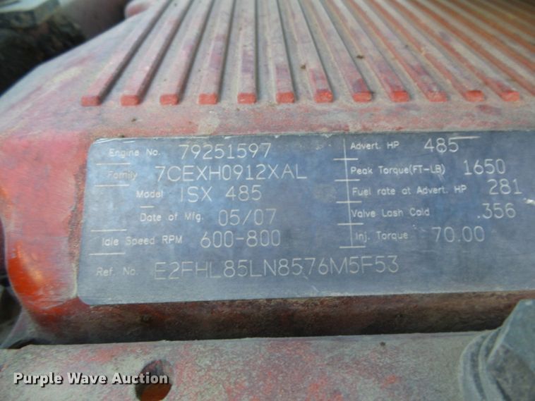 image for item DG8465 2008 Kenworth T600  semi truck