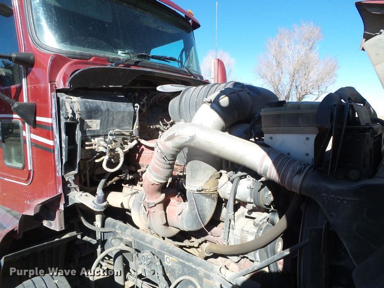 image for item DG8465 2008 Kenworth T600  semi truck