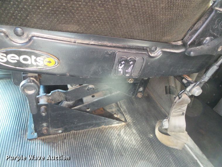 image for item DG8465 2008 Kenworth T600  semi truck