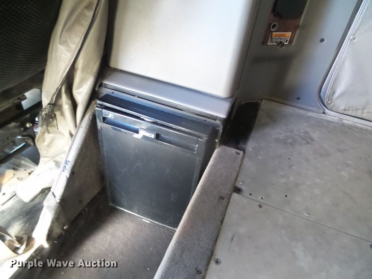 image for item DG8465 2008 Kenworth T600  semi truck