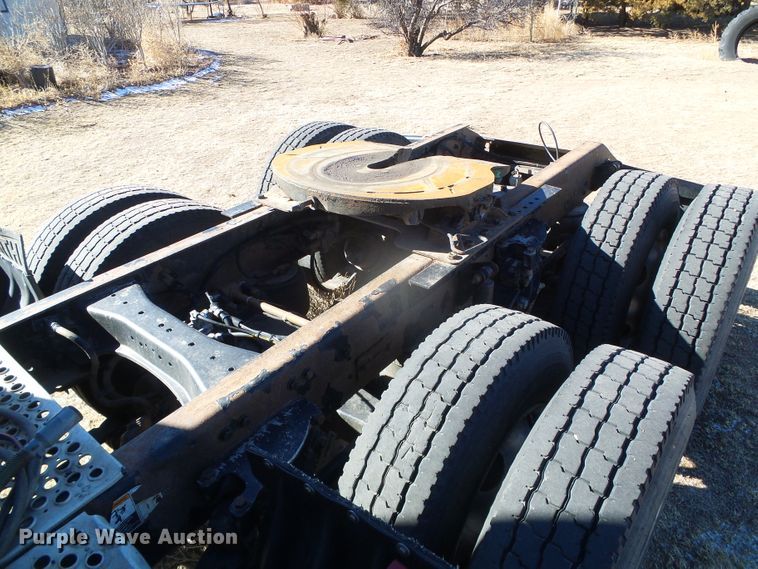 image for item DG8465 2008 Kenworth T600  semi truck