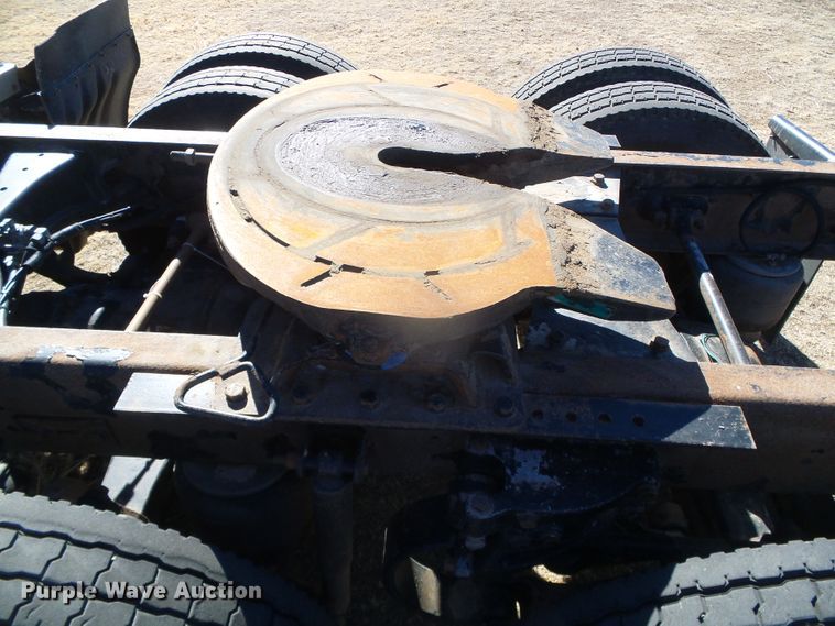 image for item DG8465 2008 Kenworth T600  semi truck