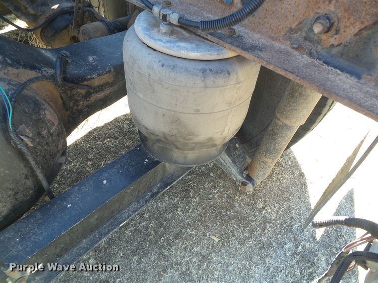 image for item DG8465 2008 Kenworth T600  semi truck