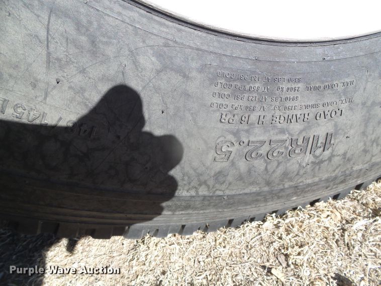 image for item DG8465 2008 Kenworth T600  semi truck