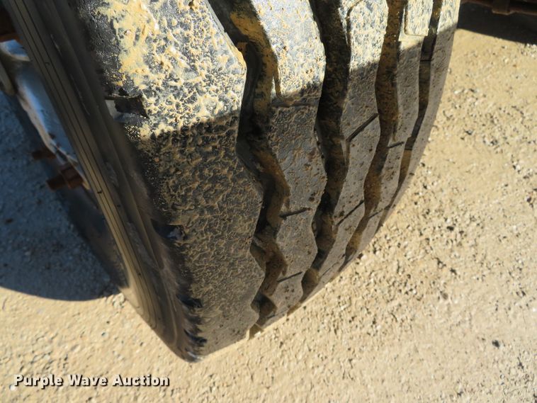 image for item DH0644 1992 Western Star 4364F  flatbed truck