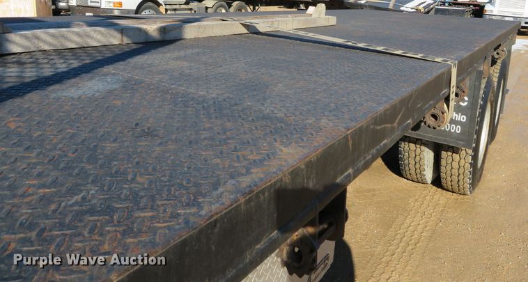 image for item DH0644 1992 Western Star 4364F  flatbed truck