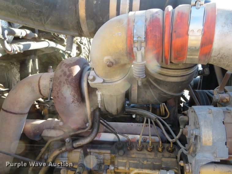 image for item DH0644 1992 Western Star 4364F  flatbed truck