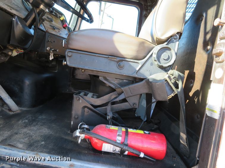 image for item DH0644 1992 Western Star 4364F  flatbed truck