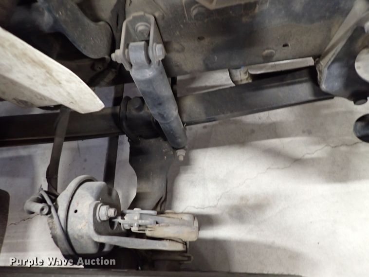 image for item DJ0044 2005 International 8600  semi truck