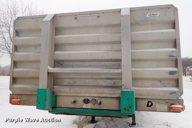 image for item DJ0045 2005 Transcraft Eagle 2 Super Beam flatbed trailer