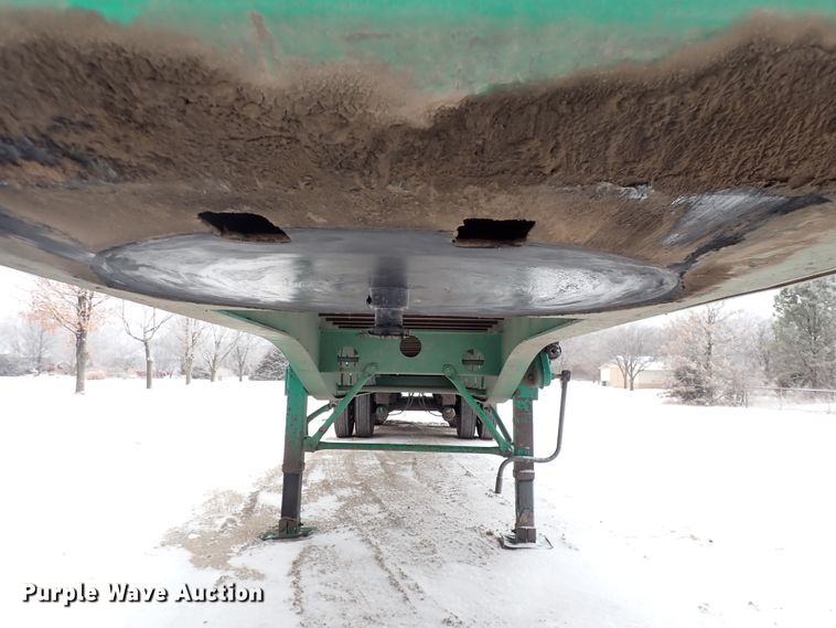 image for item DJ0045 2005 Transcraft Eagle 2 Super Beam flatbed trailer