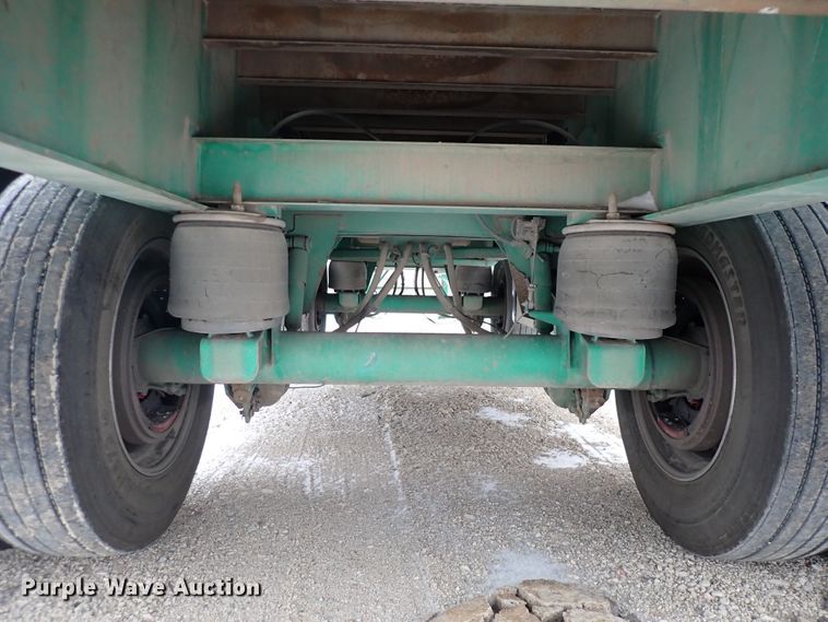 image for item DJ0045 2005 Transcraft Eagle 2 Super Beam flatbed trailer