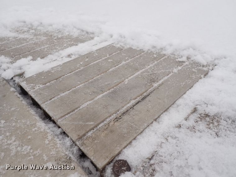 image for item DJ0045 2005 Transcraft Eagle 2 Super Beam flatbed trailer