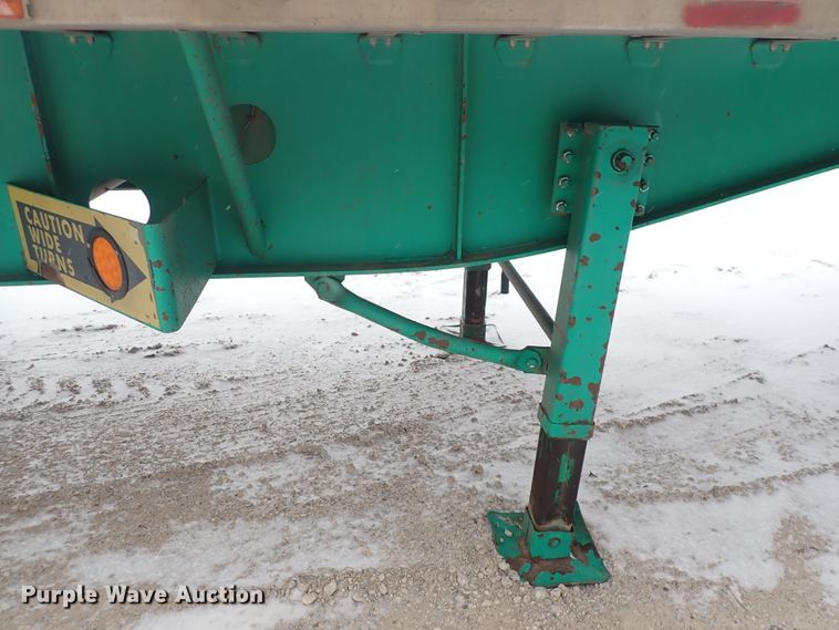 image for item DJ0045 2005 Transcraft Eagle 2 Super Beam flatbed trailer