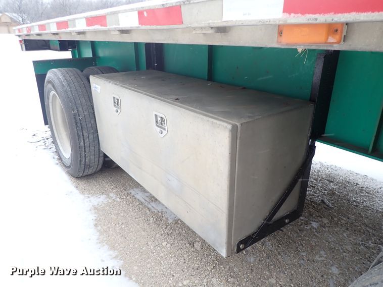 image for item DJ0045 2005 Transcraft Eagle 2 Super Beam flatbed trailer
