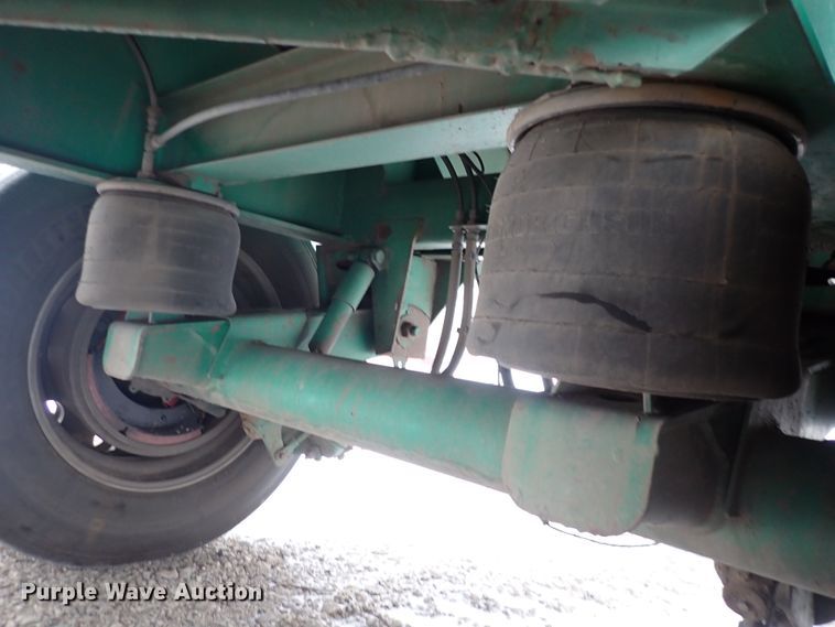 image for item DJ0045 2005 Transcraft Eagle 2 Super Beam flatbed trailer