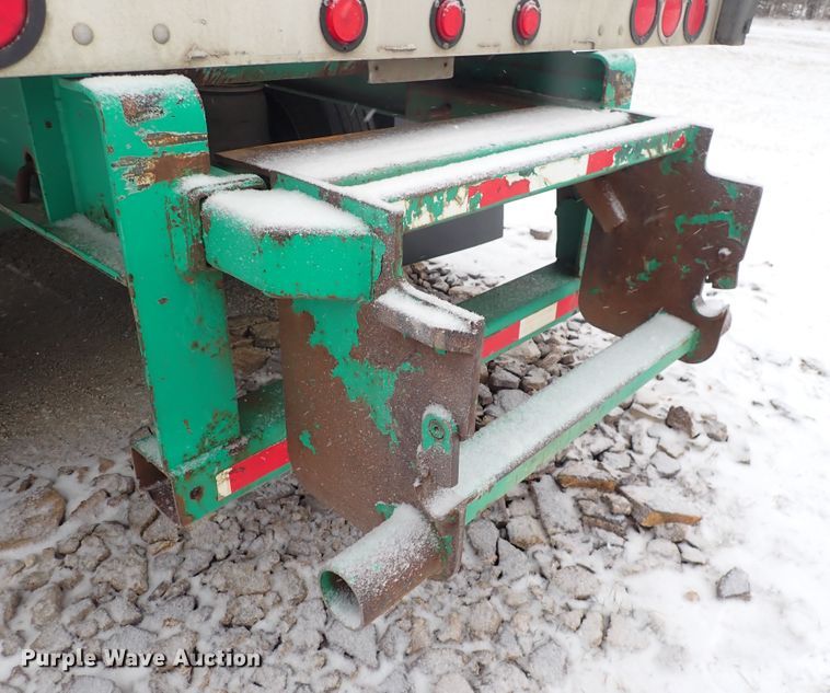 image for item DJ0045 2005 Transcraft Eagle 2 Super Beam flatbed trailer