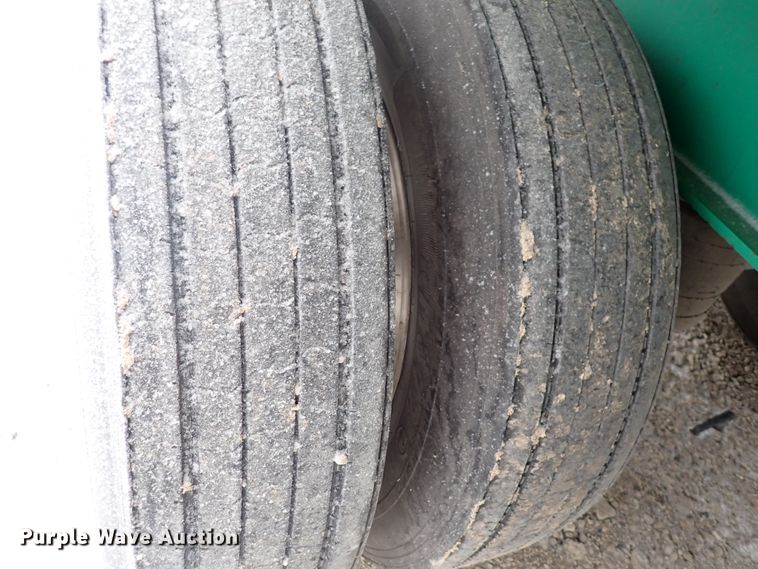 image for item DJ0045 2005 Transcraft Eagle 2 Super Beam flatbed trailer