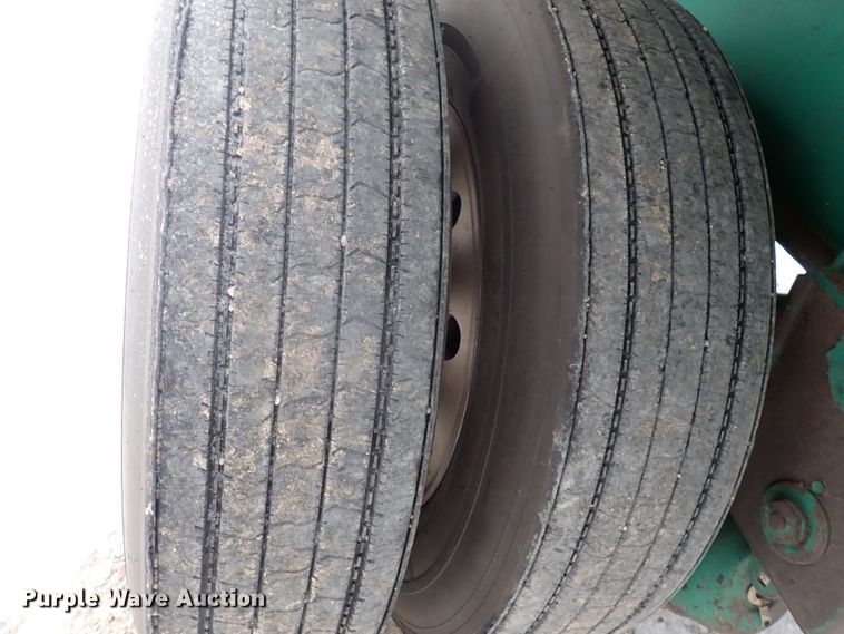 image for item DJ0045 2005 Transcraft Eagle 2 Super Beam flatbed trailer