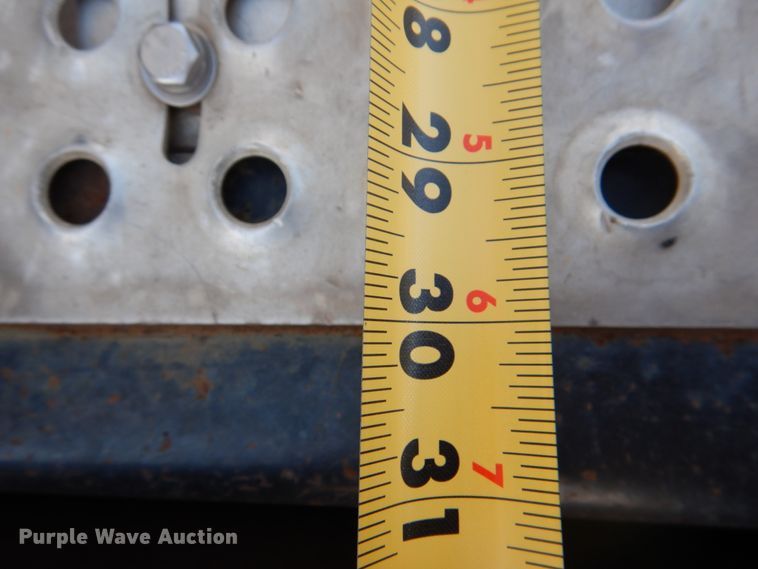 image for item DJ0365 2005 International 8600  semi truck