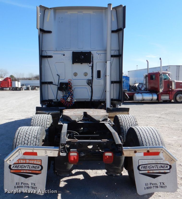 image for item DJ0383 2011 International ProStar  semi truck