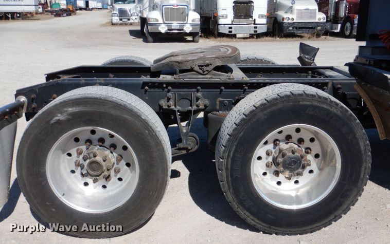 image for item DJ0383 2011 International ProStar  semi truck