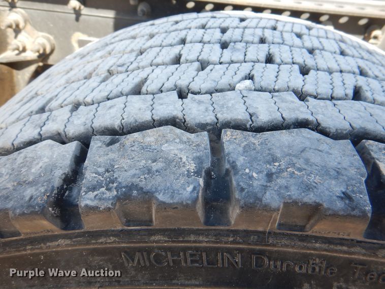 image for item DJ0383 2011 International ProStar  semi truck