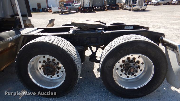 image for item DJ0383 2011 International ProStar  semi truck