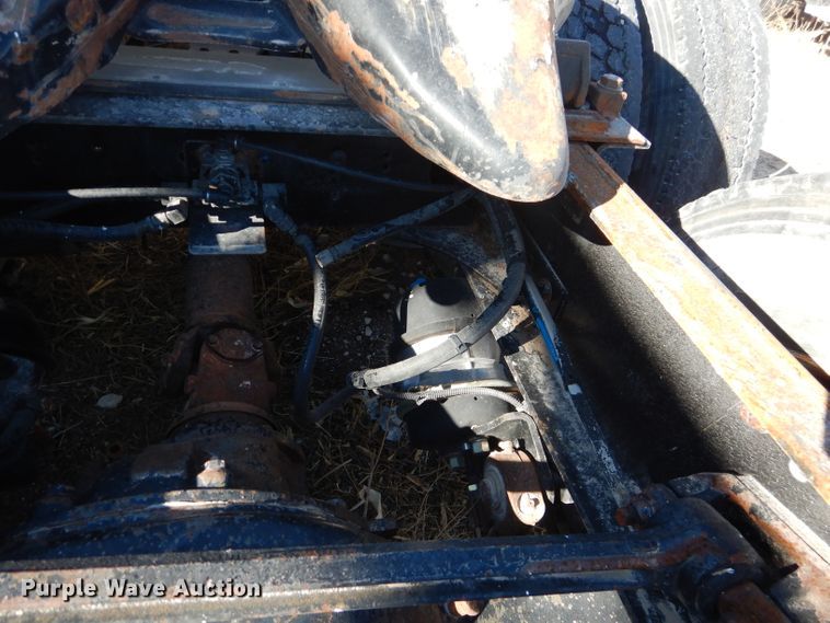 image for item DJ4915 2007 Freightliner Columbia  semi truck