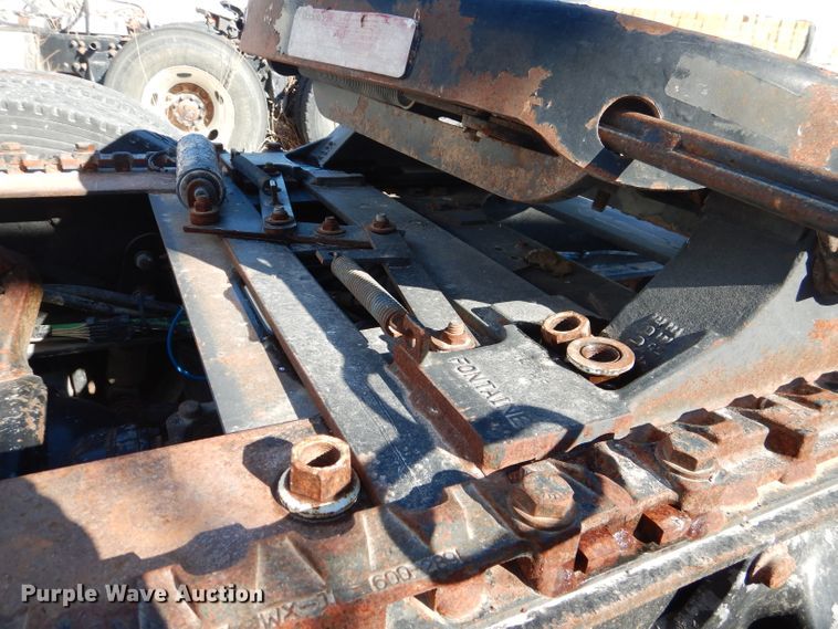 image for item DJ4915 2007 Freightliner Columbia  semi truck