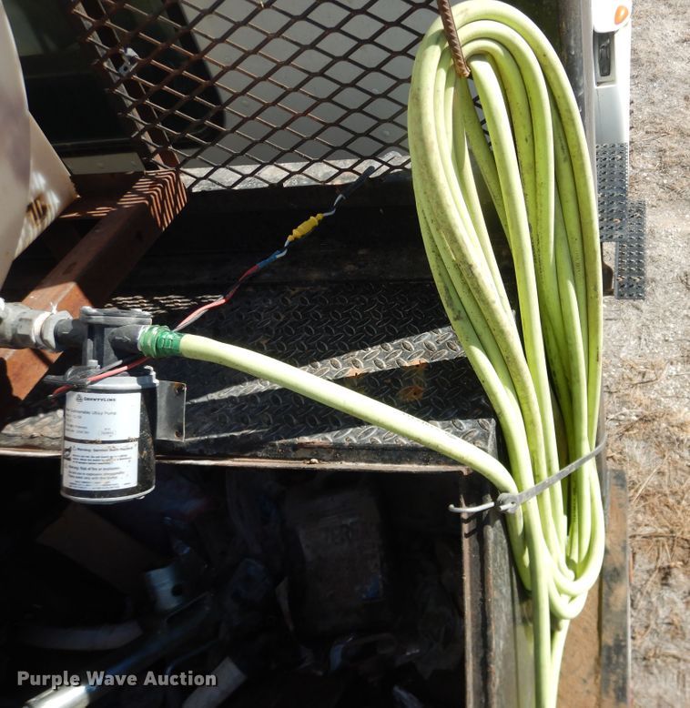 image for item DJ4936 2012 International 4300  flatbed truck