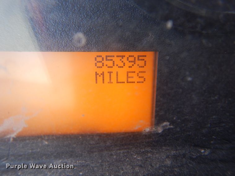 image for item DJ4936 2012 International 4300  flatbed truck