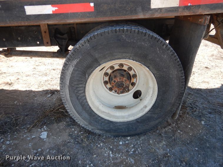 image for item DJ4936 2012 International 4300  flatbed truck