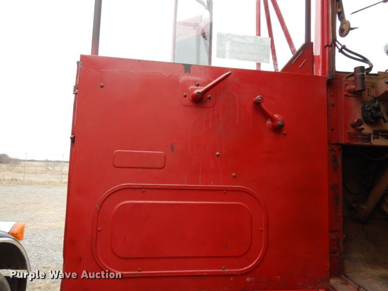 image for item DJ8195 1984 Am General  tanker fire truck