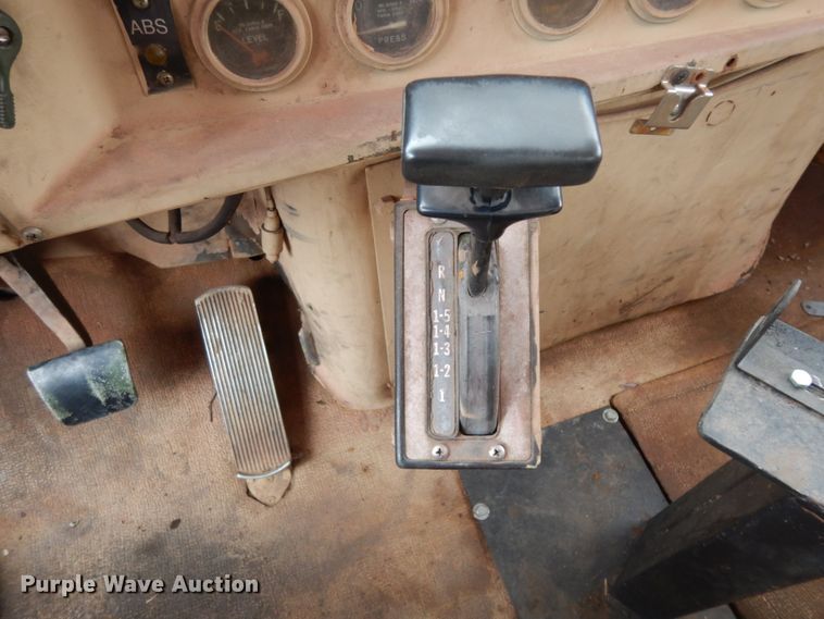 image for item DJ8195 1984 Am General  tanker fire truck