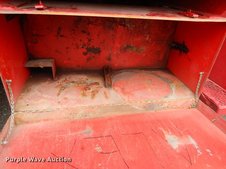 image for item DJ8195 1984 Am General  tanker fire truck