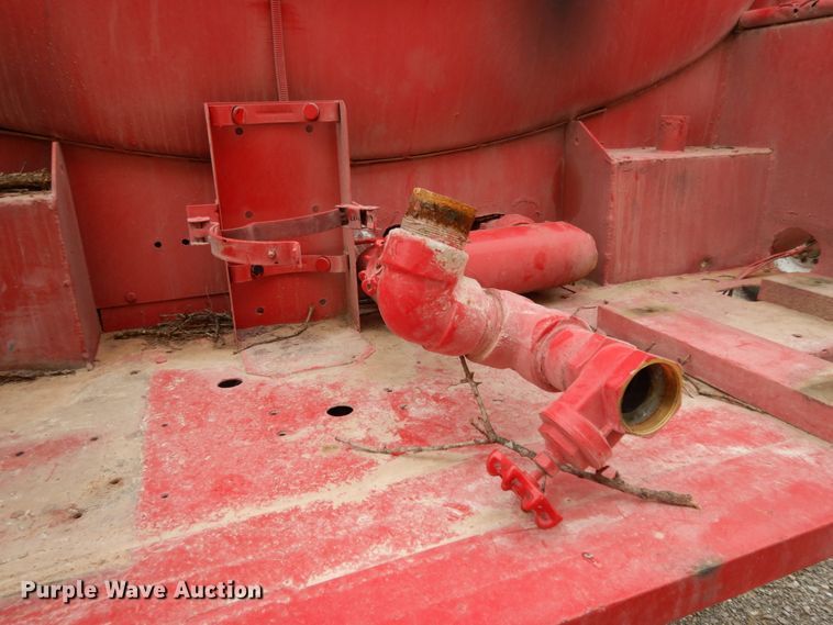 image for item DJ8195 1984 Am General  tanker fire truck