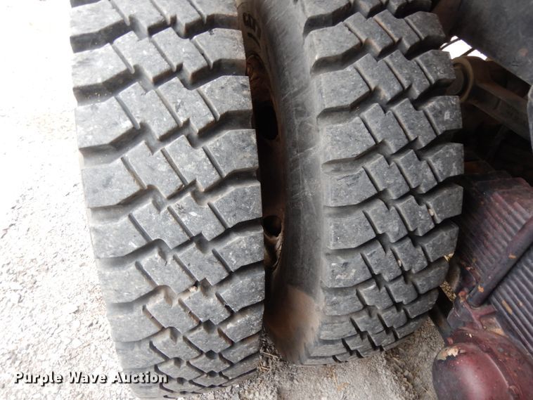 image for item DJ8195 1984 Am General  tanker fire truck