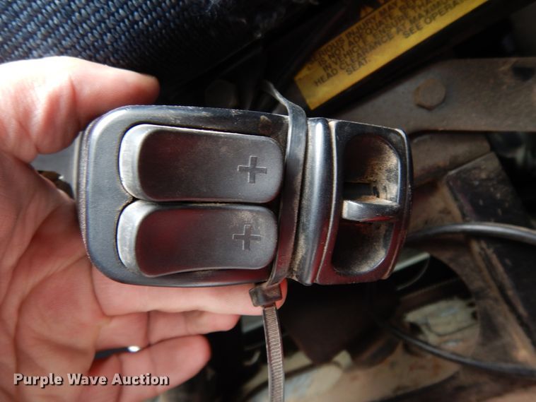 image for item DJ8196 1990 Peterbilt 379  semi truck