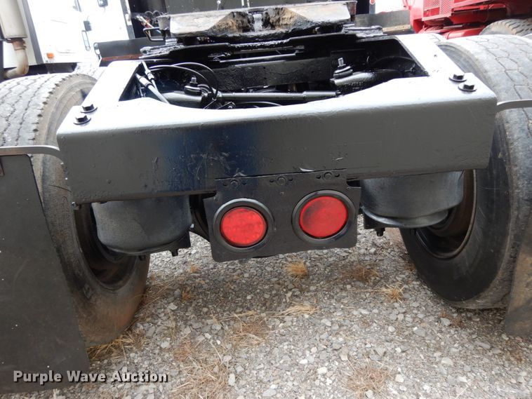 image for item DJ8196 1990 Peterbilt 379  semi truck