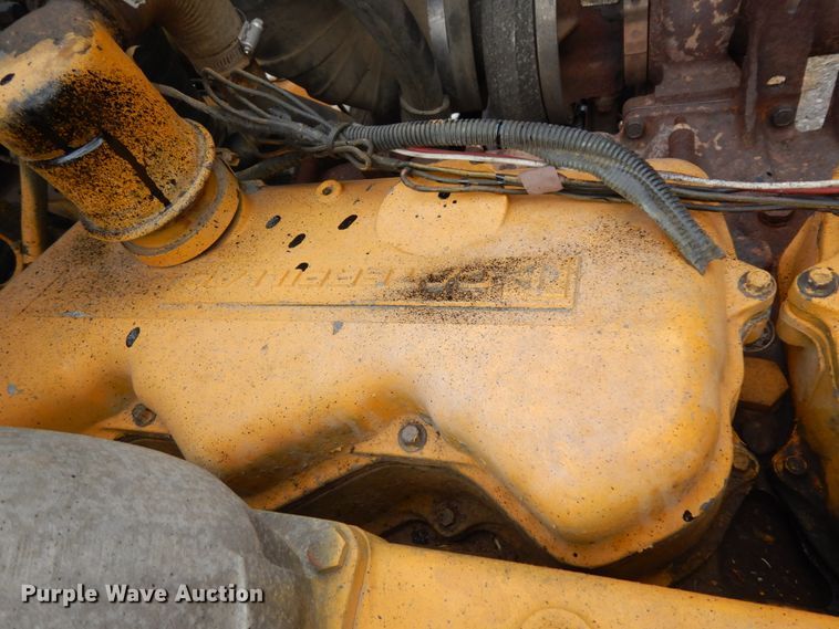 image for item DJ8196 1990 Peterbilt 379  semi truck