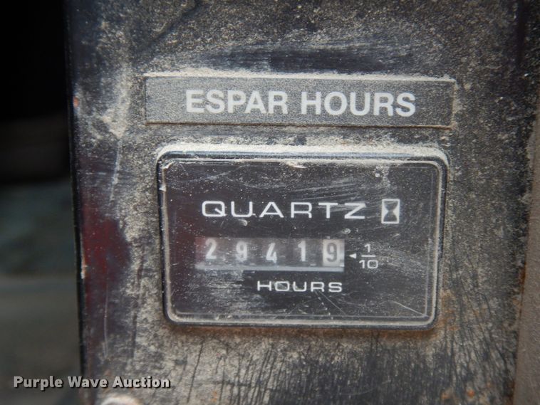 image for item DJ8197 2002 International 9200i  semi truck