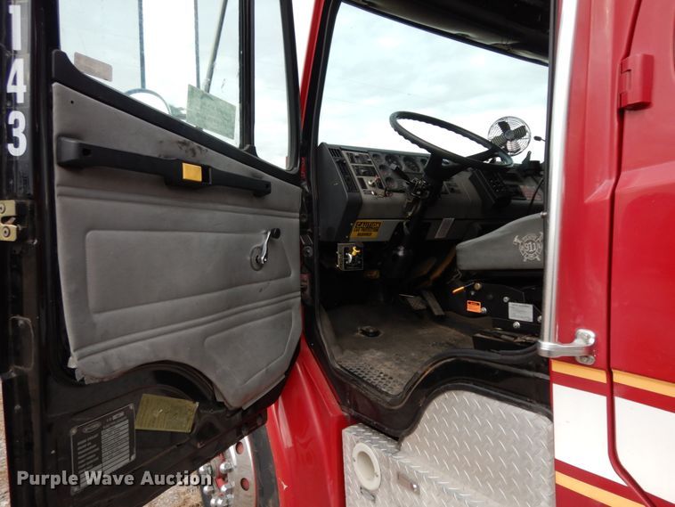 image for item DJ8198 1996 Freightliner FL80  pumper fire truck