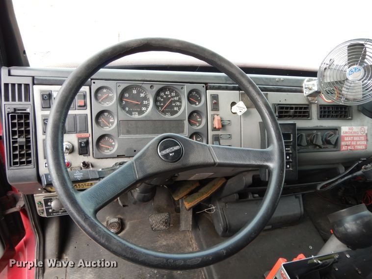 image for item DJ8198 1996 Freightliner FL80  pumper fire truck