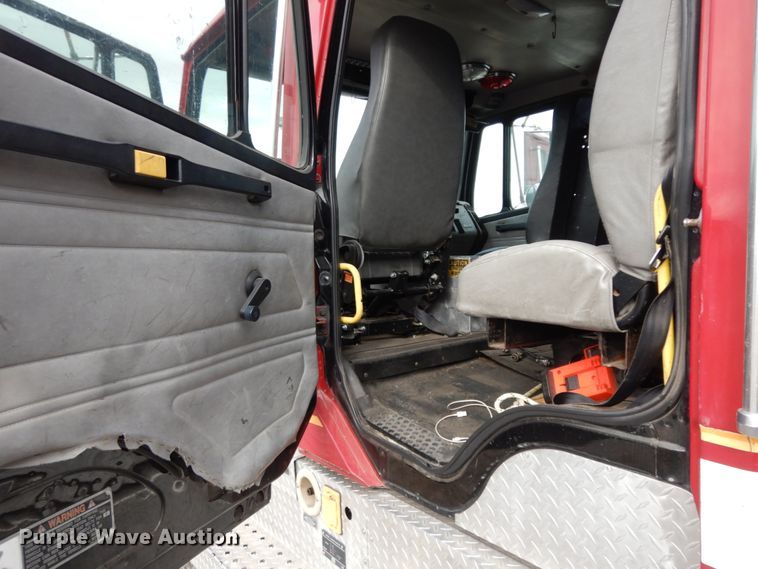 image for item DJ8198 1996 Freightliner FL80  pumper fire truck