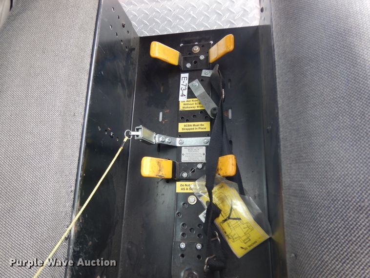 image for item DJ8198 1996 Freightliner FL80  pumper fire truck