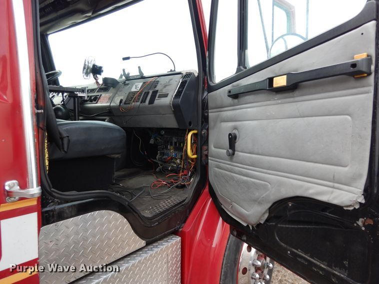 image for item DJ8198 1996 Freightliner FL80  pumper fire truck